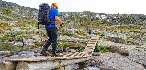 trolltunga hike difficulty.